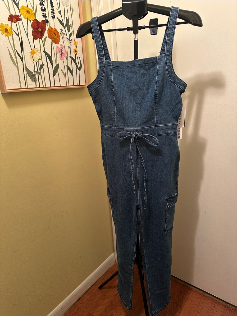 NWT women’s Dark Blue Denim Jumpsuit with Tie Waist Medium